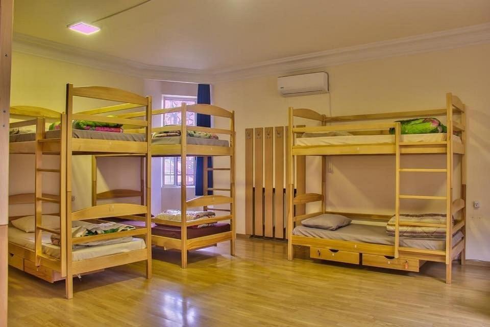 Classy And Cozy Hostel Єреван Екстер'єр фото