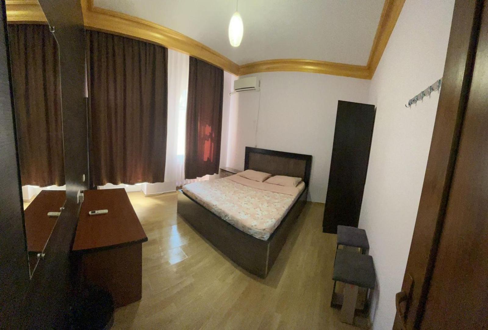 Classy And Cozy Hostel Єреван Екстер'єр фото