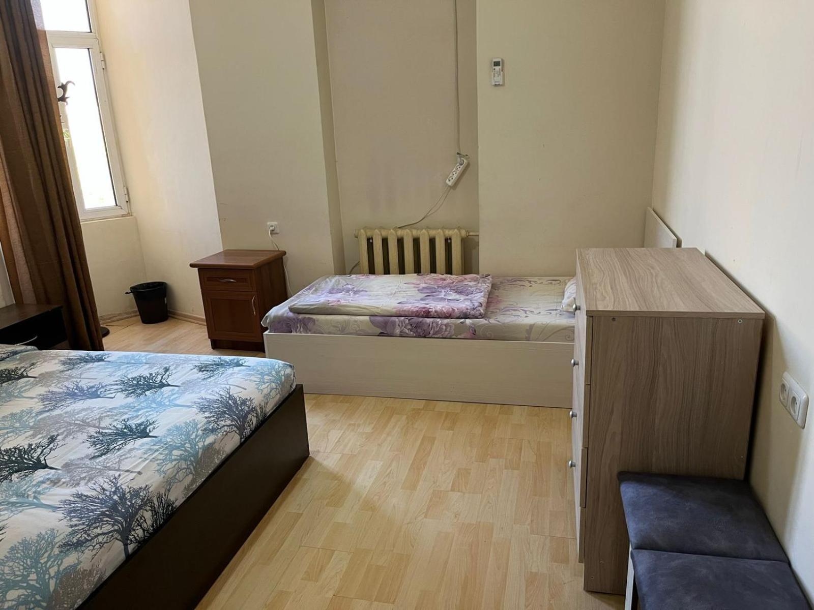 Classy And Cozy Hostel Єреван Екстер'єр фото