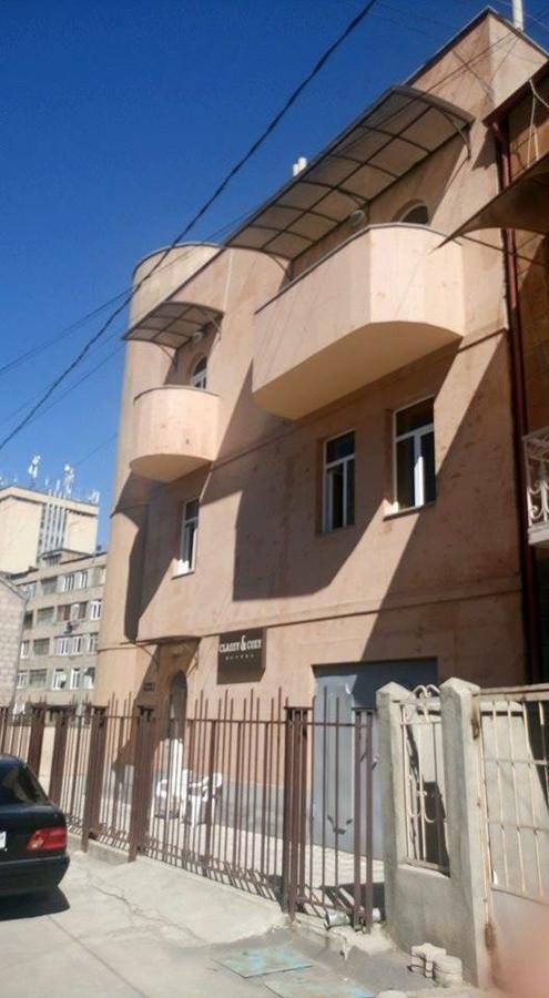 Classy And Cozy Hostel Єреван Екстер'єр фото